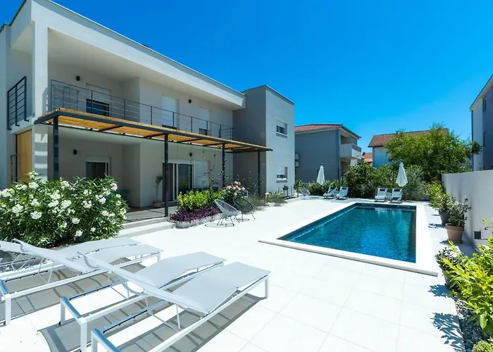 Sweet Apartment