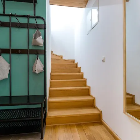 Sweet Apartment